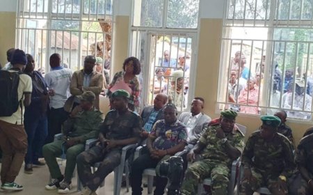 Abagaba b’ingabo za Congo n’u Burundi bahuriye i Uvira