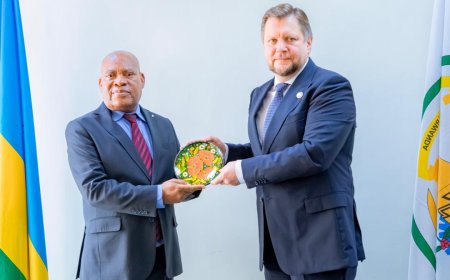 Ambasaderi wa Ukraine mu Rwanda yagiranye ibiganiro na Perezida wa Sena