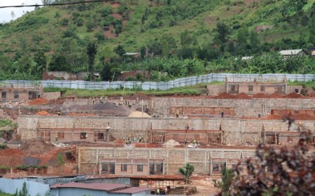 Rusumo: Abaturage bimuwe mu manegeka barashimira NELSAP