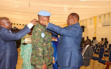 Perezida wa Centrafrique yambitse imidari y’ishimwe ingabo z’u Rwanda