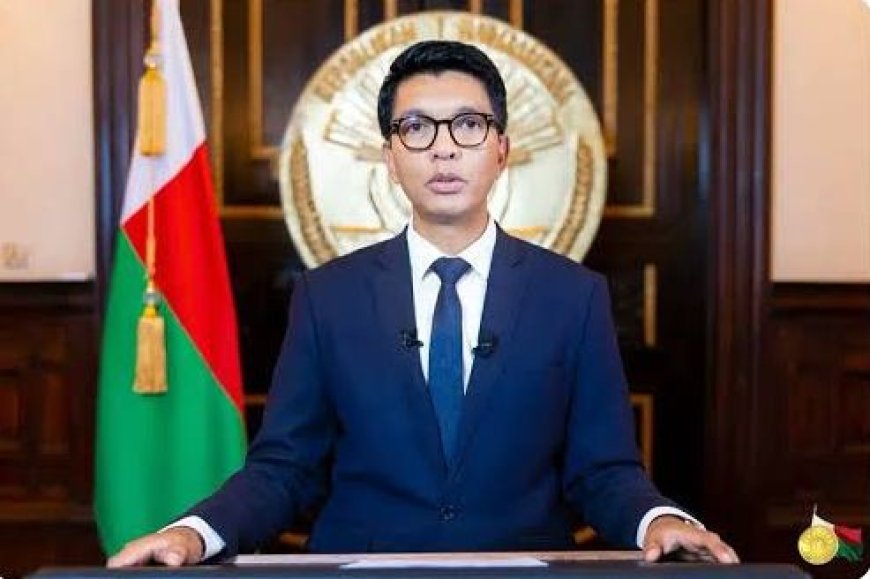 Andry Rajoelina yambuwe ubwenegihugu na Leta ya Madagascar